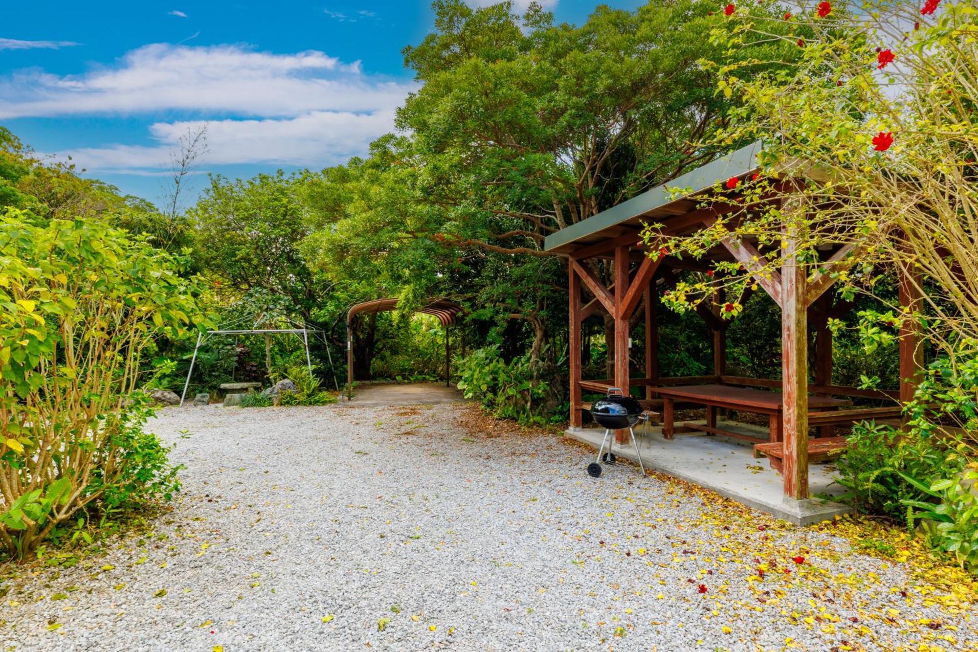Cottage Muinochichi Motobu Exterior photo