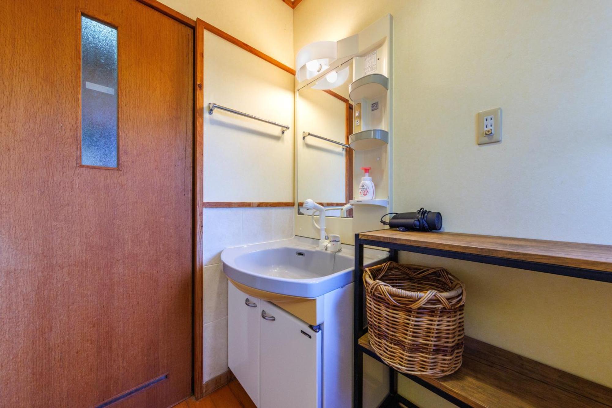 Cottage Muinochichi Motobu Exterior photo